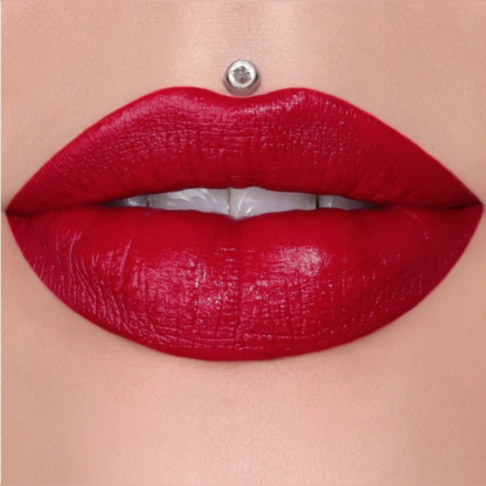 💜 Redrum- Velvet Trap lipstick - Jeffree Star